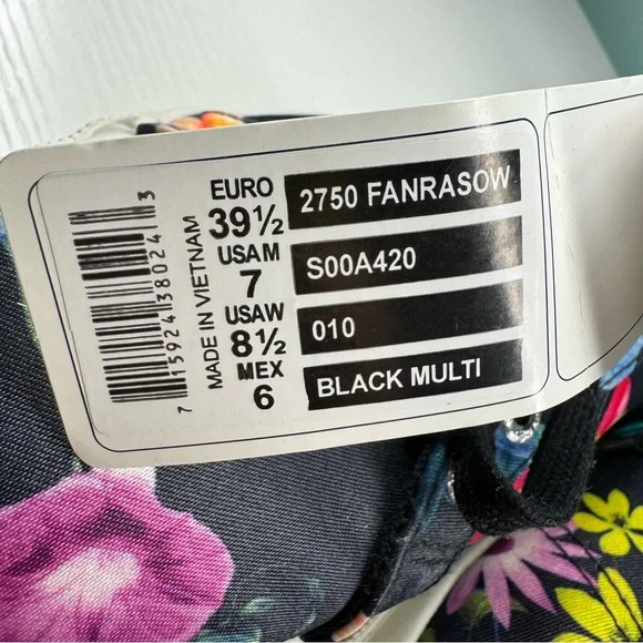 NWOB Superga Floral Print Sneakers- EU size 39 1/2 - Picture 4 of 9